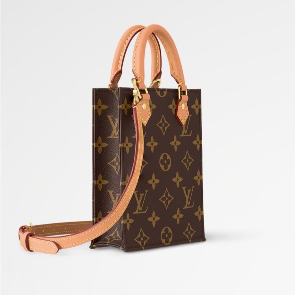 Louis Vuitton Petit Sac Plat